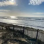 Sur Golf Avec Piscine Chauffee A Lacanau-ocean 아파트 *