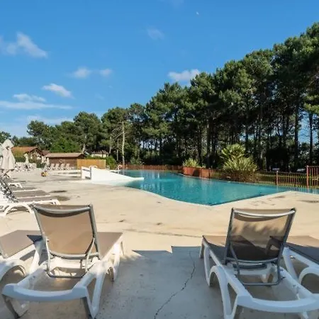 Apartamento Sur Golf Avec Piscine Chauffée à Lacanau-océan