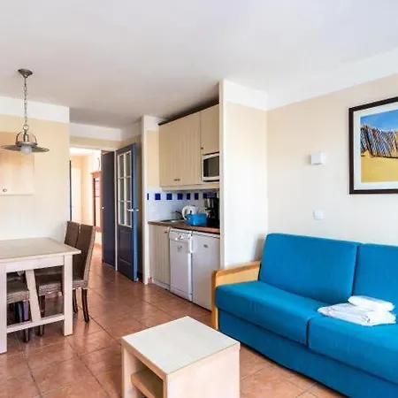 Apartamento Sur Golf Avec Piscine Chauffée à Lacanau-océan Lacanau